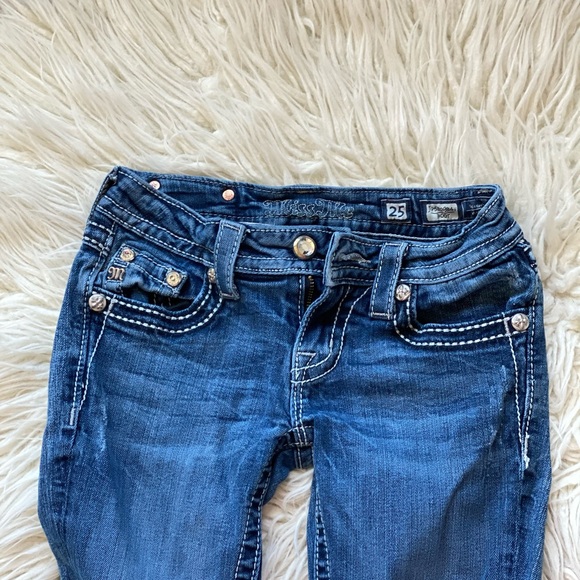 Miss Me Boot Cut Flares Jeans - Picture 4 of 8